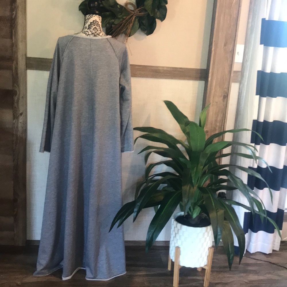 Plus Size Heavy Sweatshirt Maxi Dress - Picture 4 of 8